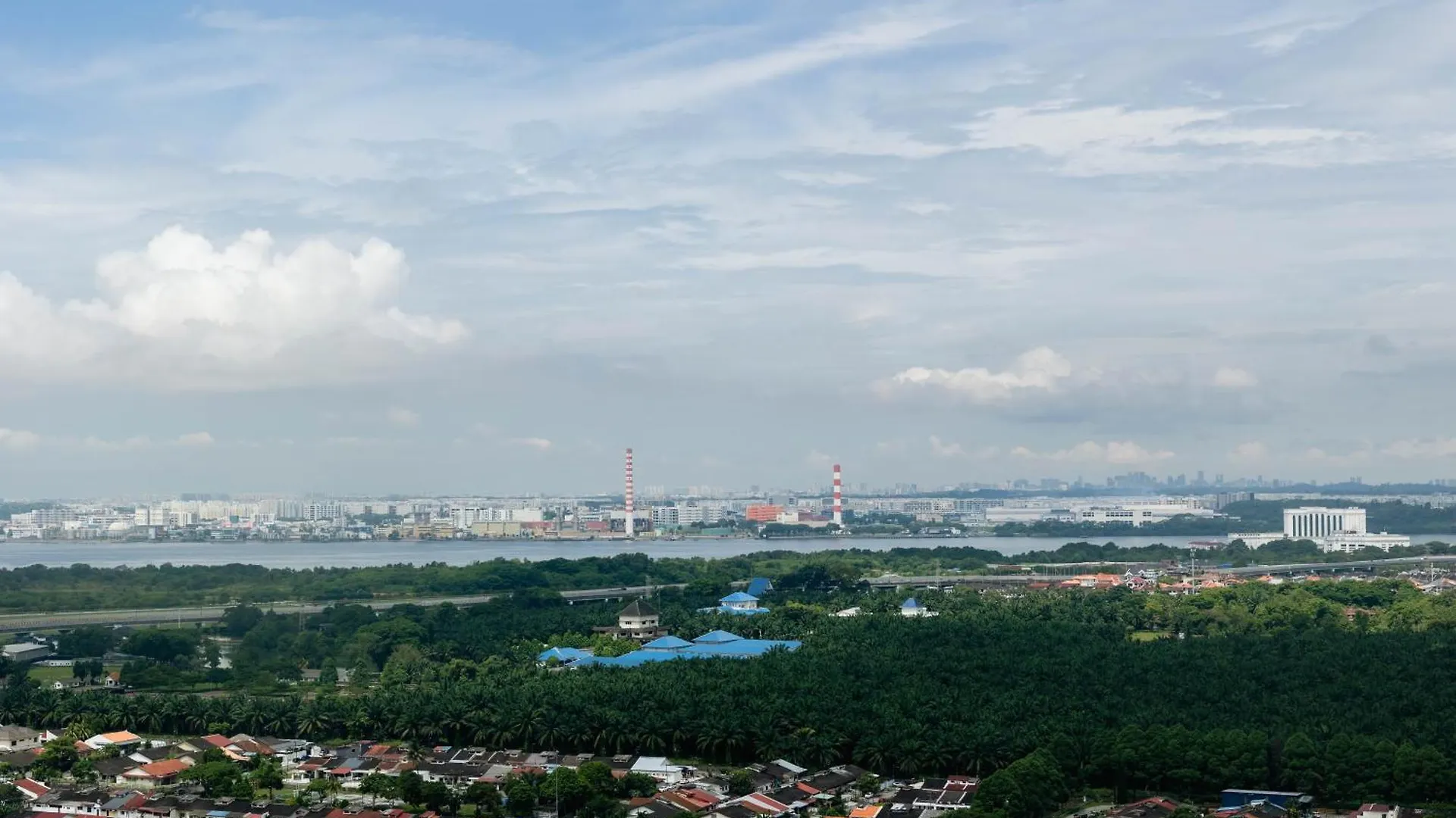 Southkey 2Br, 5-7 Pax, Wifi, Mid Valley Jb,Free Parking Johor Bahru